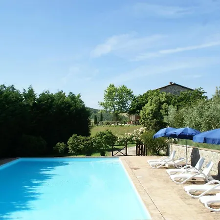 Plush Holiday In With Swimming Pool Fabro